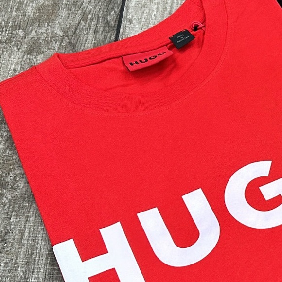 100% Authentic Hugo by Hugo Boss Men’s T-Shirt - NWT - Picture 2 of 2